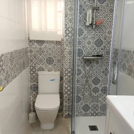 Estupendo En El Edificio Dms1 En *